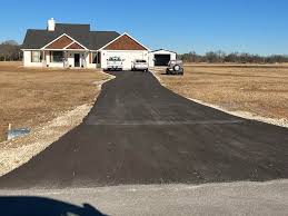 Best Concrete Driveway Installation  in Beardstown, IL